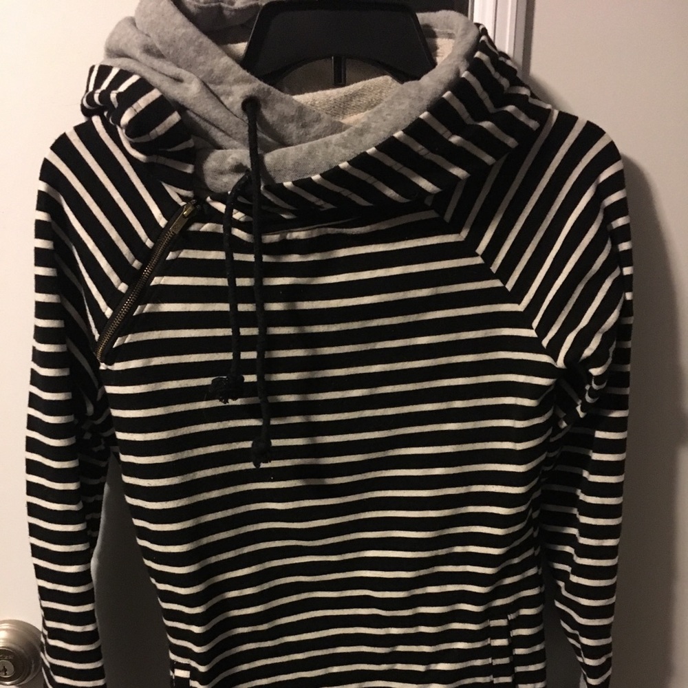 Double Hooded sweatshirt (black one only)